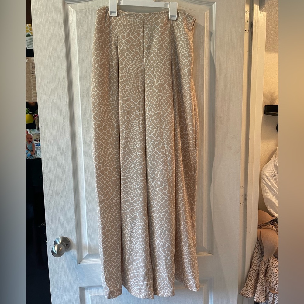 Spotted wide leg trousers